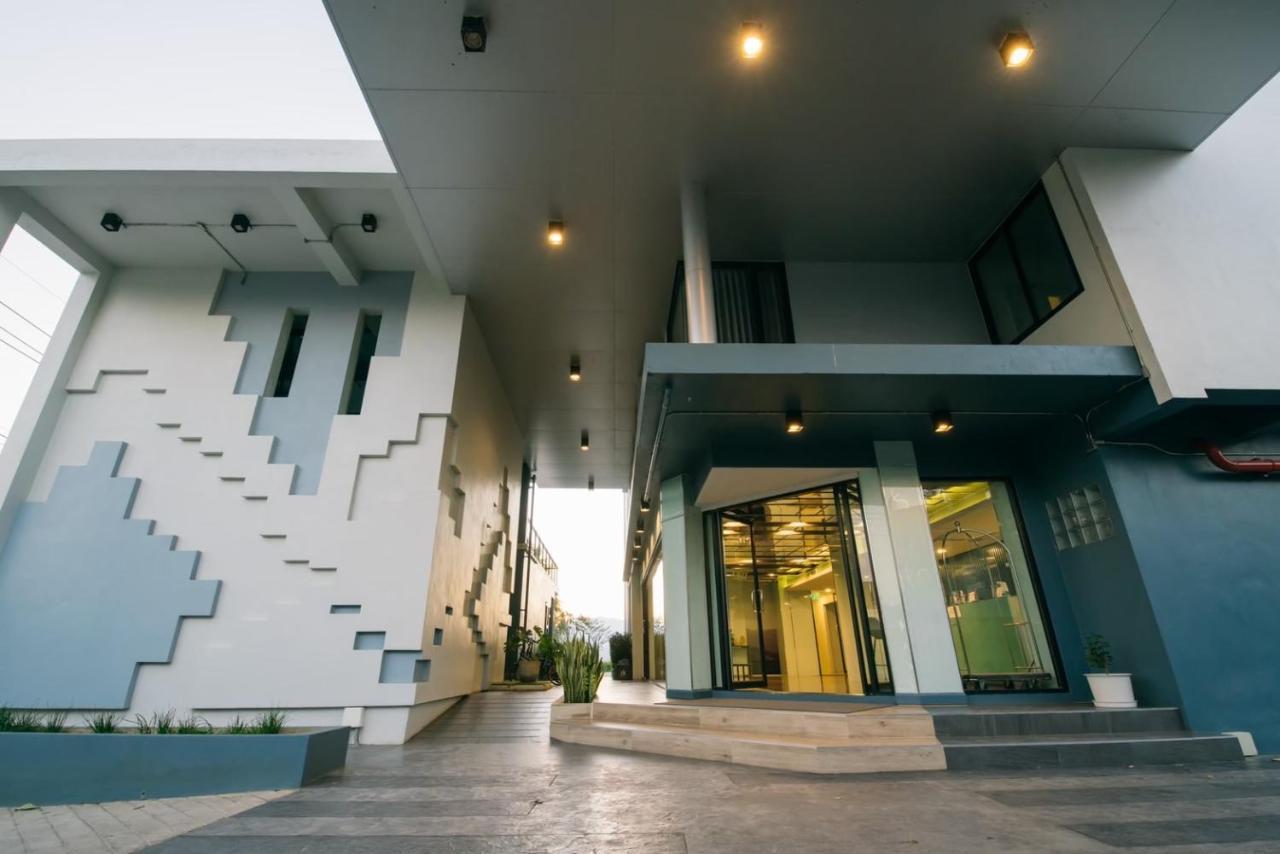 Abizz Hotel Kwanphayao Exterior photo